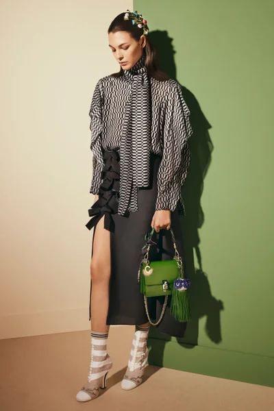 Look 11
